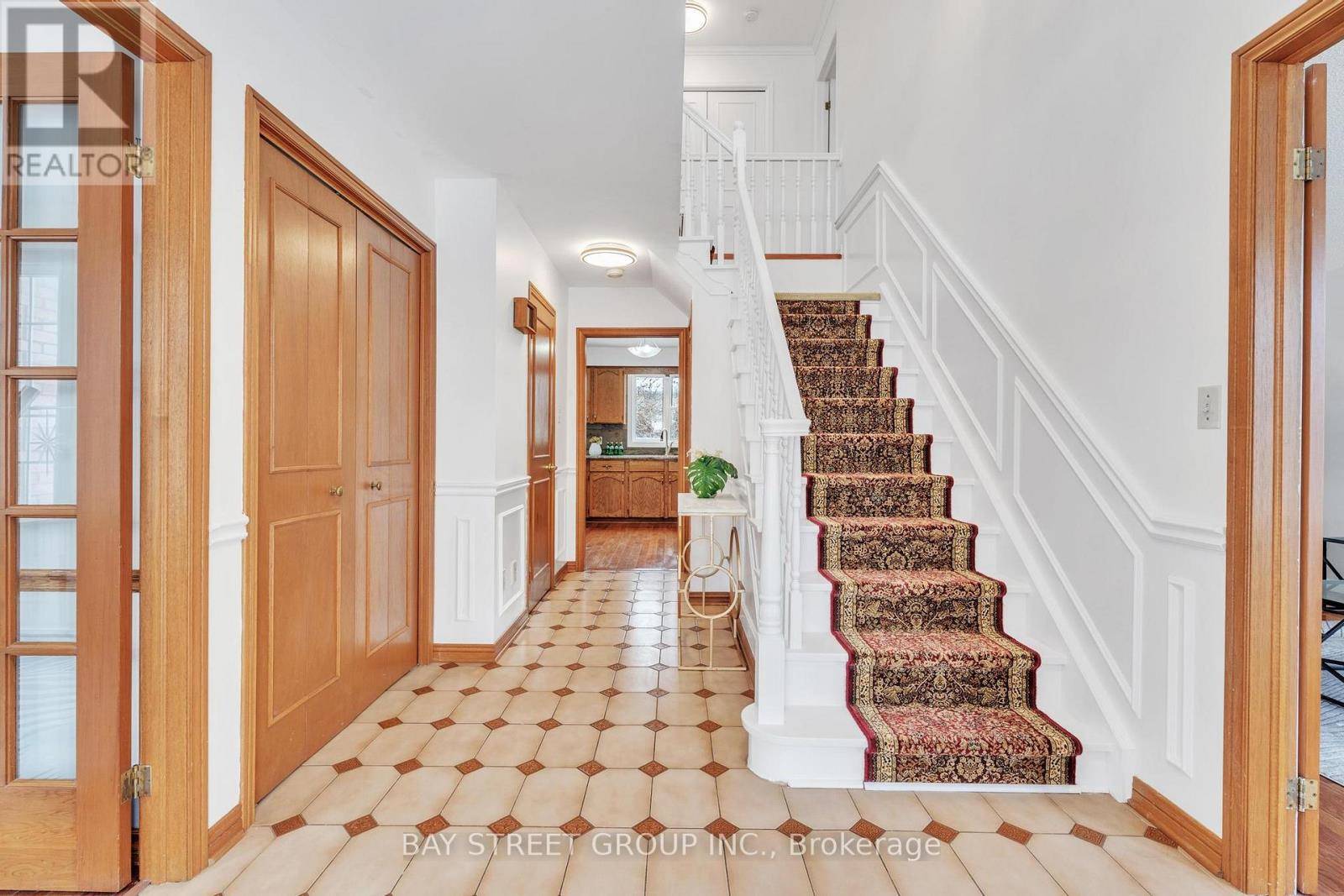 London South (south K), ON N6K3Z3,976 GRIFFITH STREET