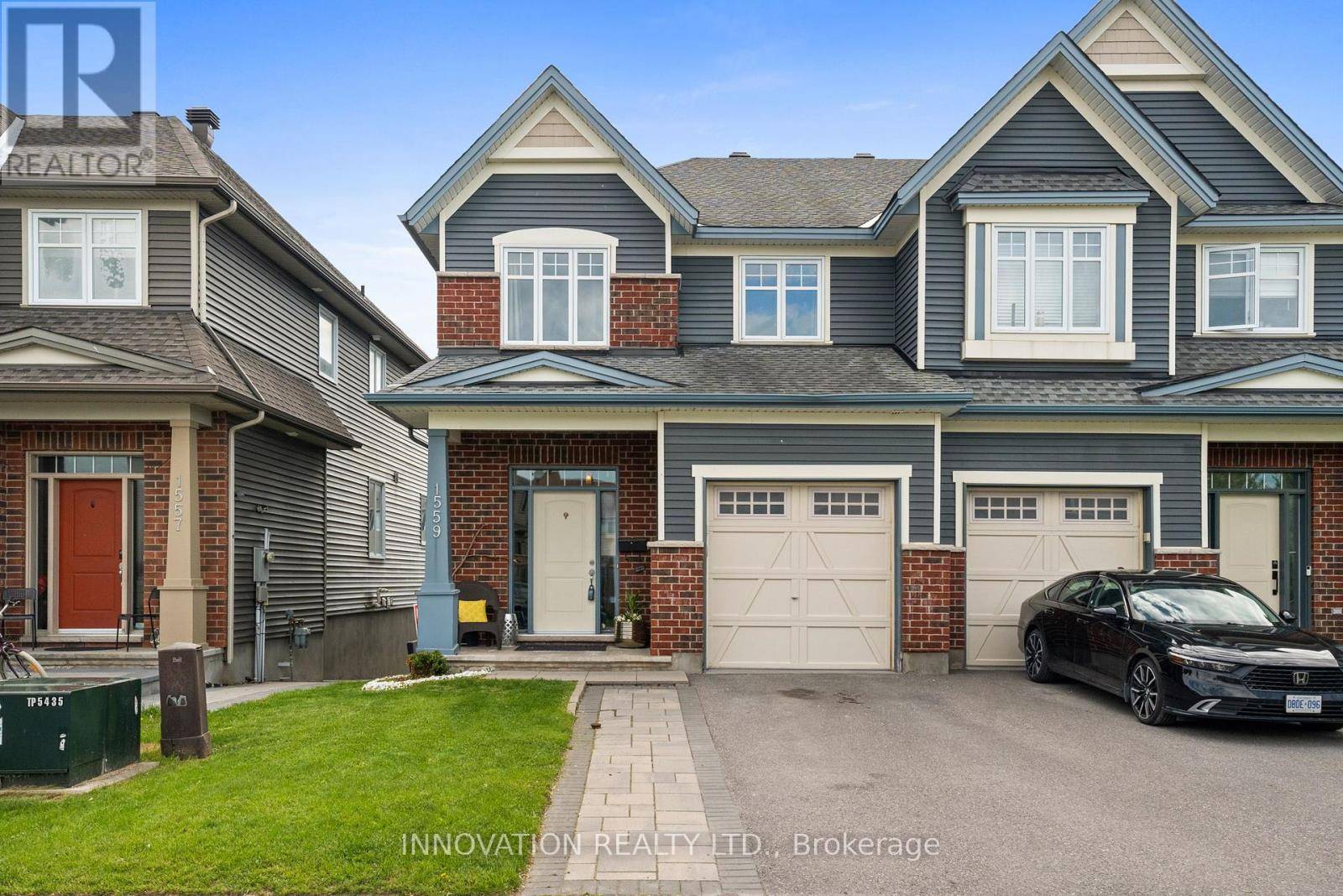 1559 CARRONBRIDGE CIRCLE, Ottawa, ON K2M0G8