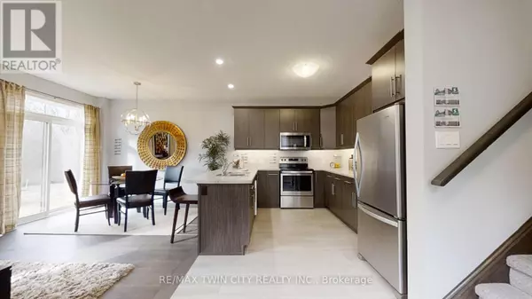 London South (south U), ON N6M0J6,2024 EVANS BOULEVARD
