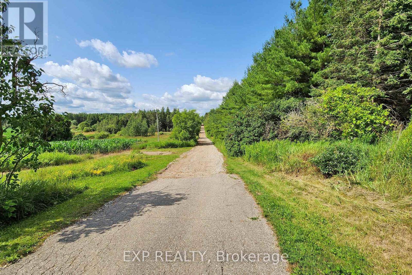 East Garafraxa, ON L9W2Y9,351219 SEVENTEENTH LINE E