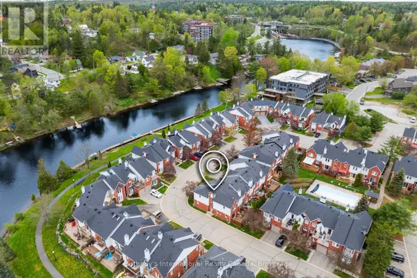 Bracebridge (macaulay), ON P1L1Z4,50 Shoreline DR #66