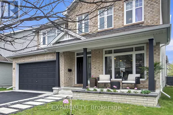 132 GRACEWOOD CRESCENT, Ottawa, ON K1T0J5