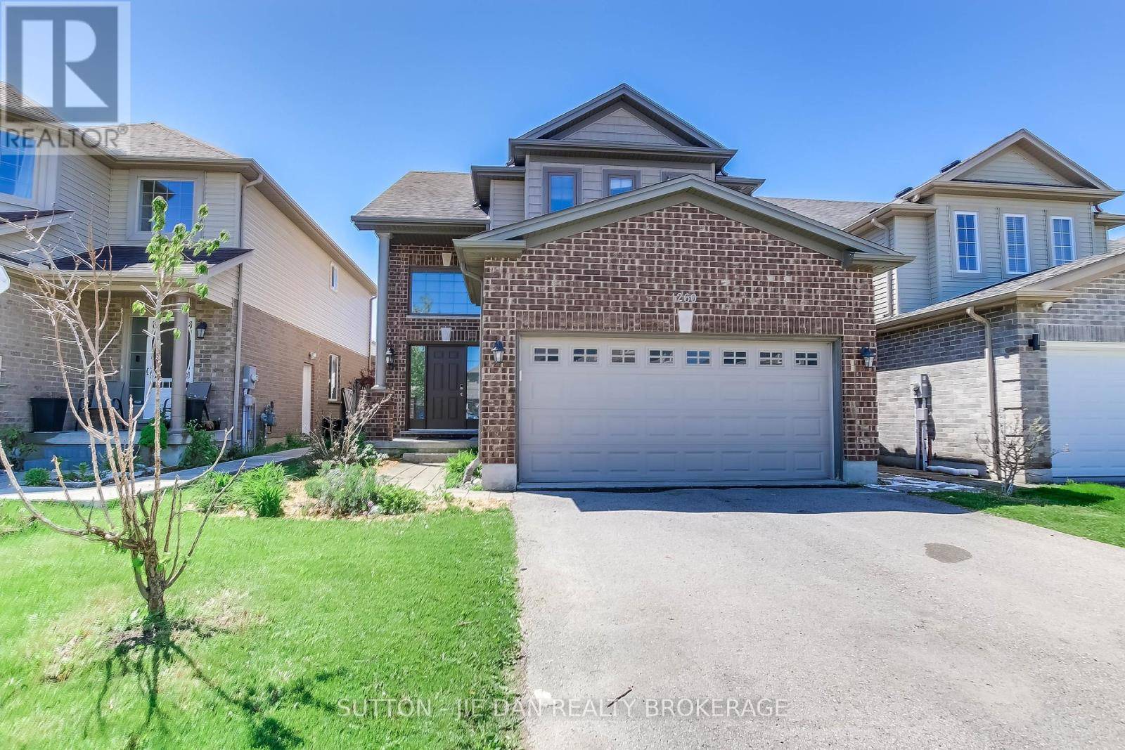 1260 LAWSON ROAD, London North (north I), ON N6G5K9