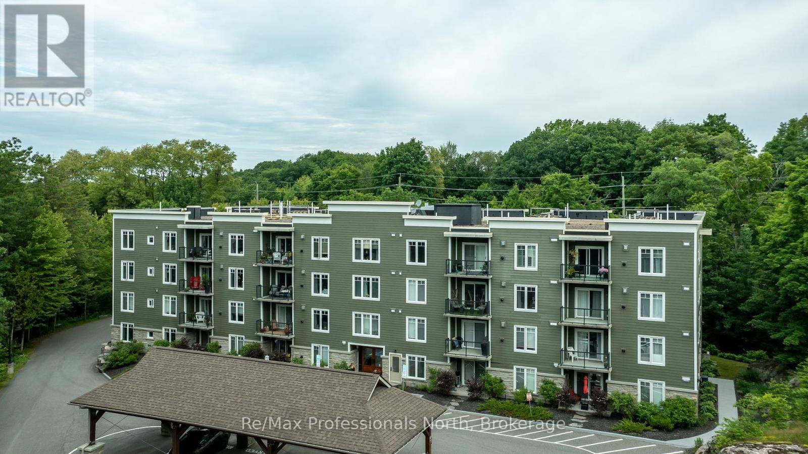 Gravenhurst (muskoka (s)), ON P1P0A5,391 JAMES ST West #104