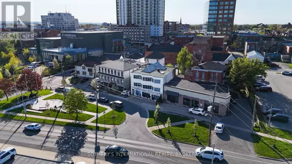 St. Catharines (downtown), ON L2R3M1,5 RACE STREET