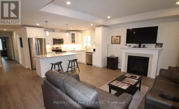 Ashfield-colborne-wawanosh (colborne Twp), ON N7A0C1,112 HURON HEIGHTS DRIVE