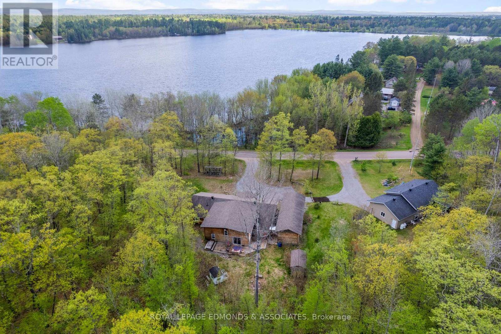 North Algona Wilberforce, ON K0J1X0,864 TRAMORE ROAD