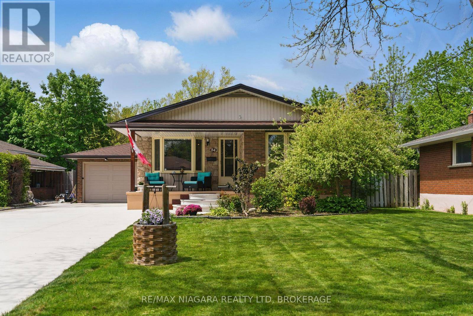 St. Catharines (vine/linwell), ON L2M3L7,84 REGENT DRIVE
