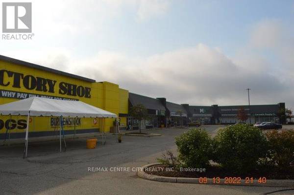 London South (south W), ON N6C6B4,9 East Southdale RD East #14