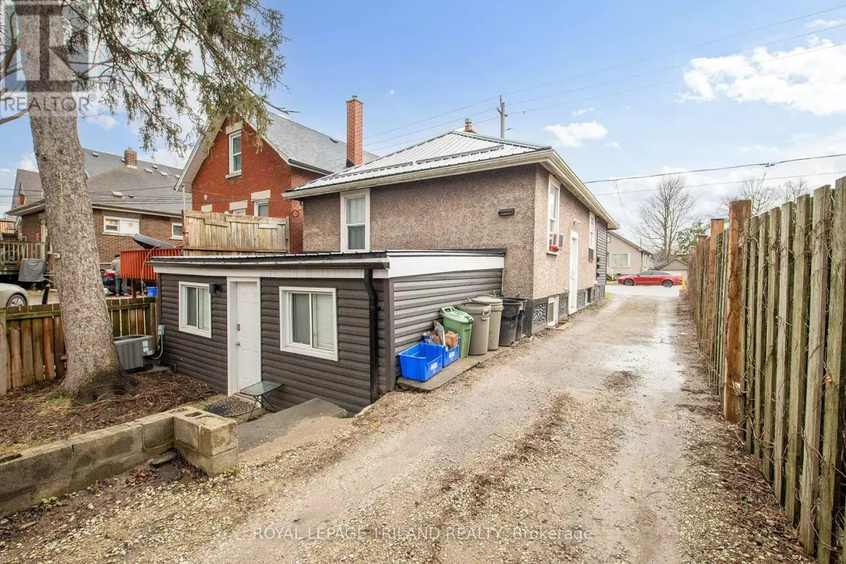 London South (south F), ON N6J2M1,382 WHARNCLIFFE ROAD S