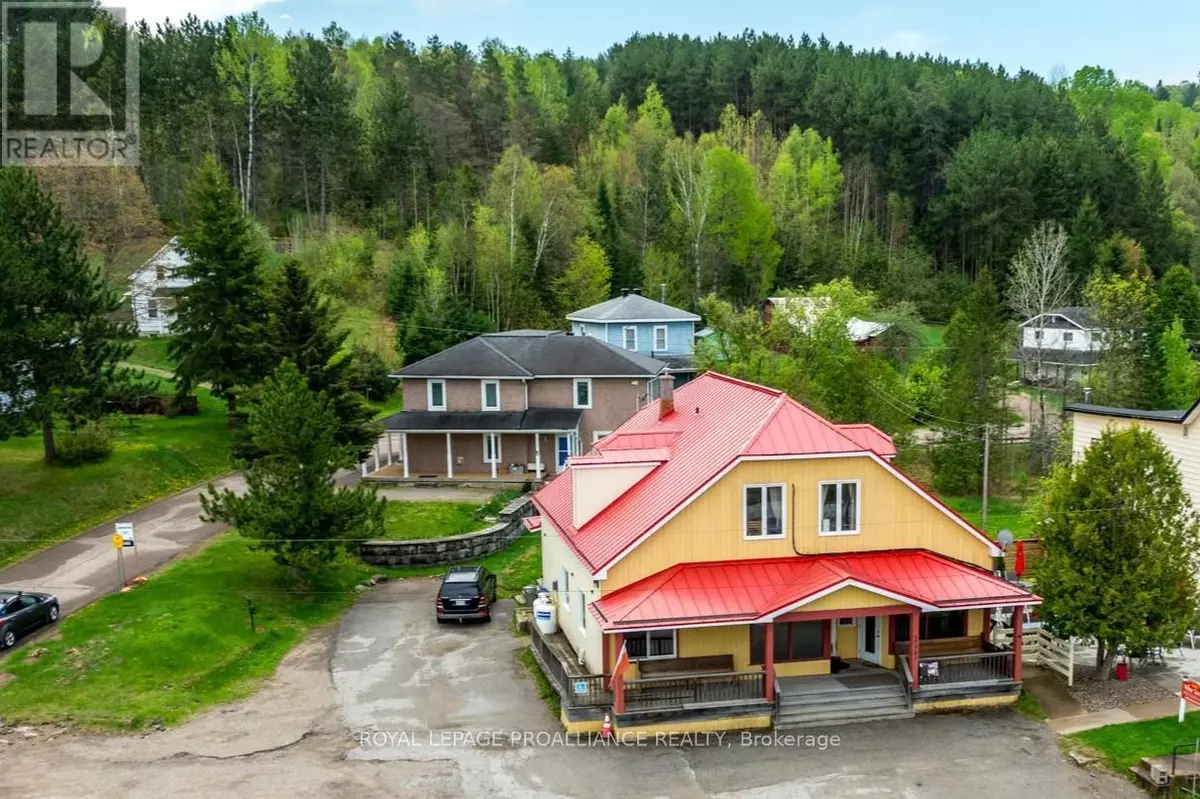 Madawaska Valley, ON K0J1N0,14 BURCHAT STREET