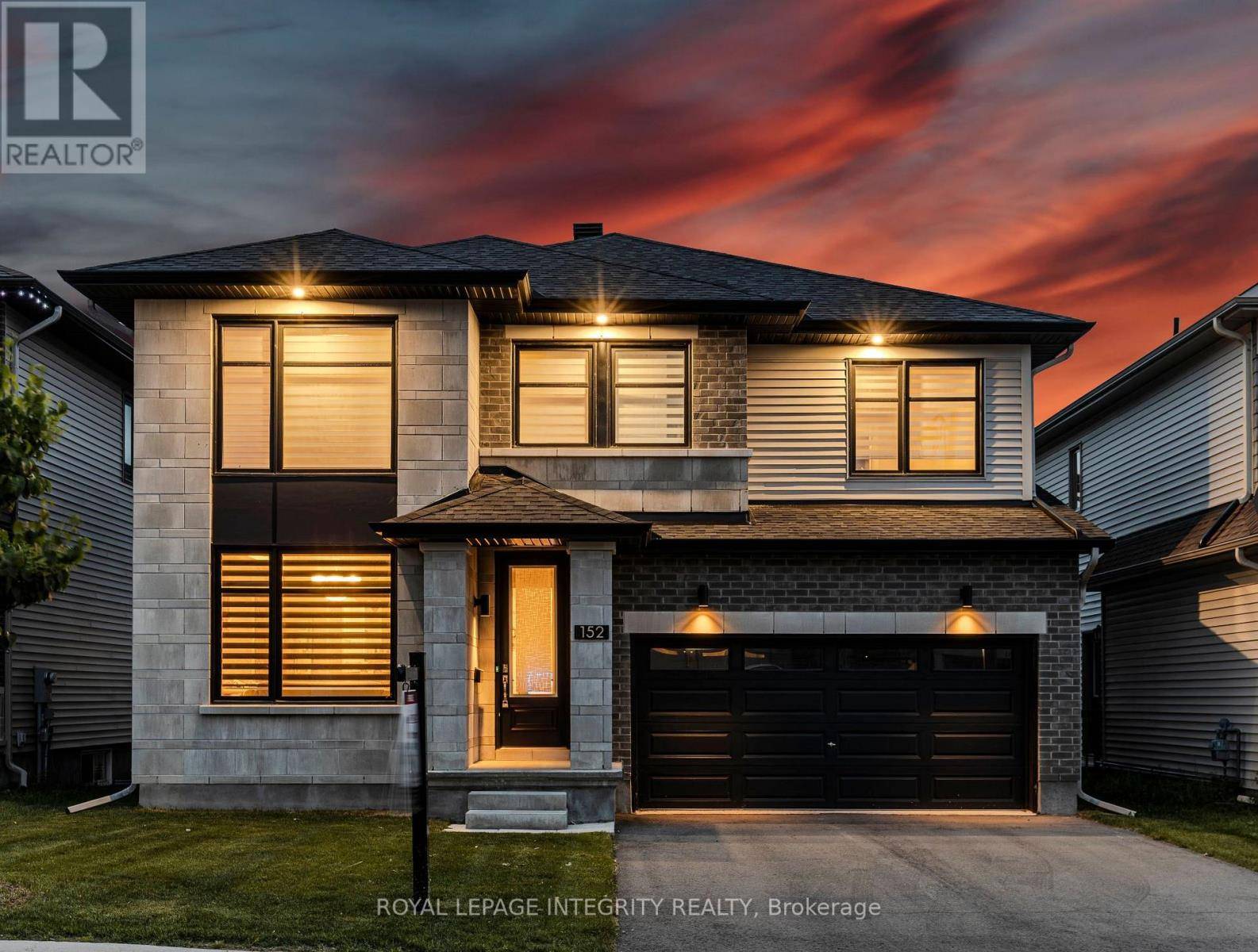 152 FINSBURY AVENUE, Ottawa, ON K2S2P5