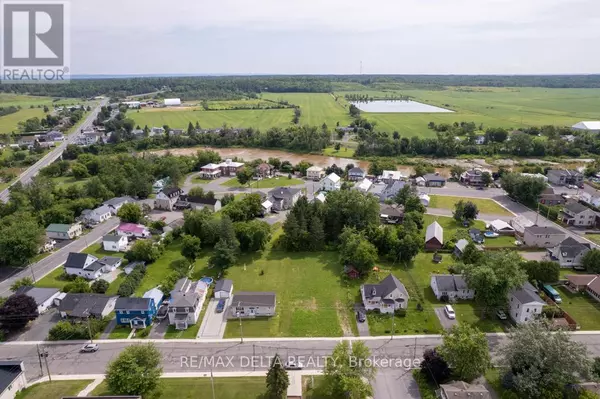 Alfred And Plantagenet, ON K0A1L0,265 MAIN STREET