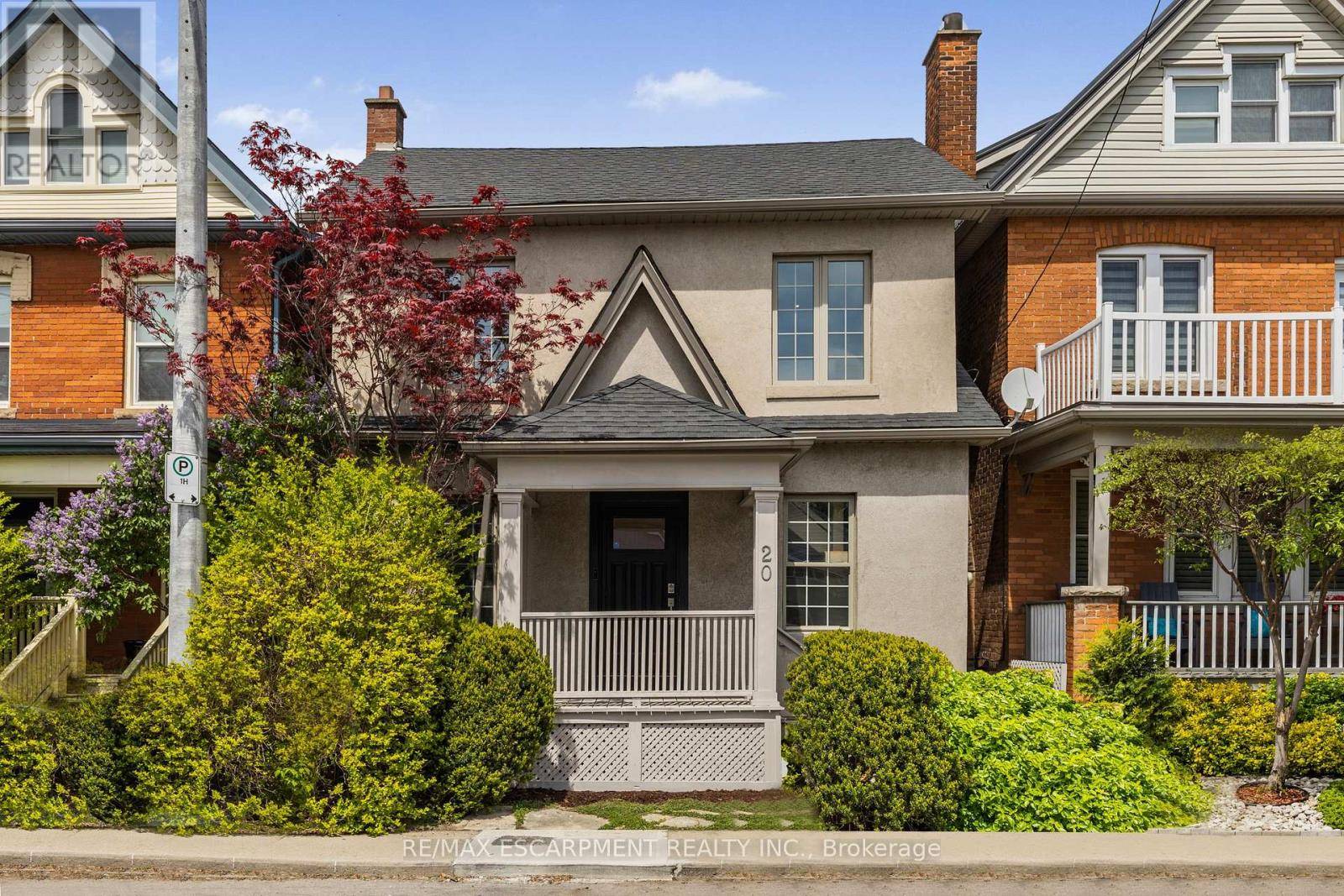 20 TUCKETT STREET, Hamilton (kirkendall), ON L8P2A7