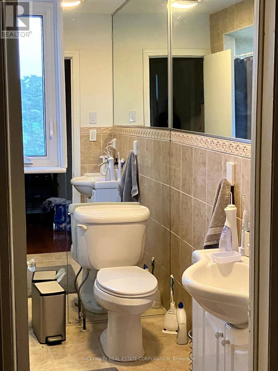 Peterborough East (central), ON K9H0E9,2450 ASHBURNHAM DRIVE