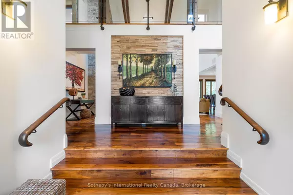 Blue Mountains, ON N0H1J0,115 ELLIS DRIVE