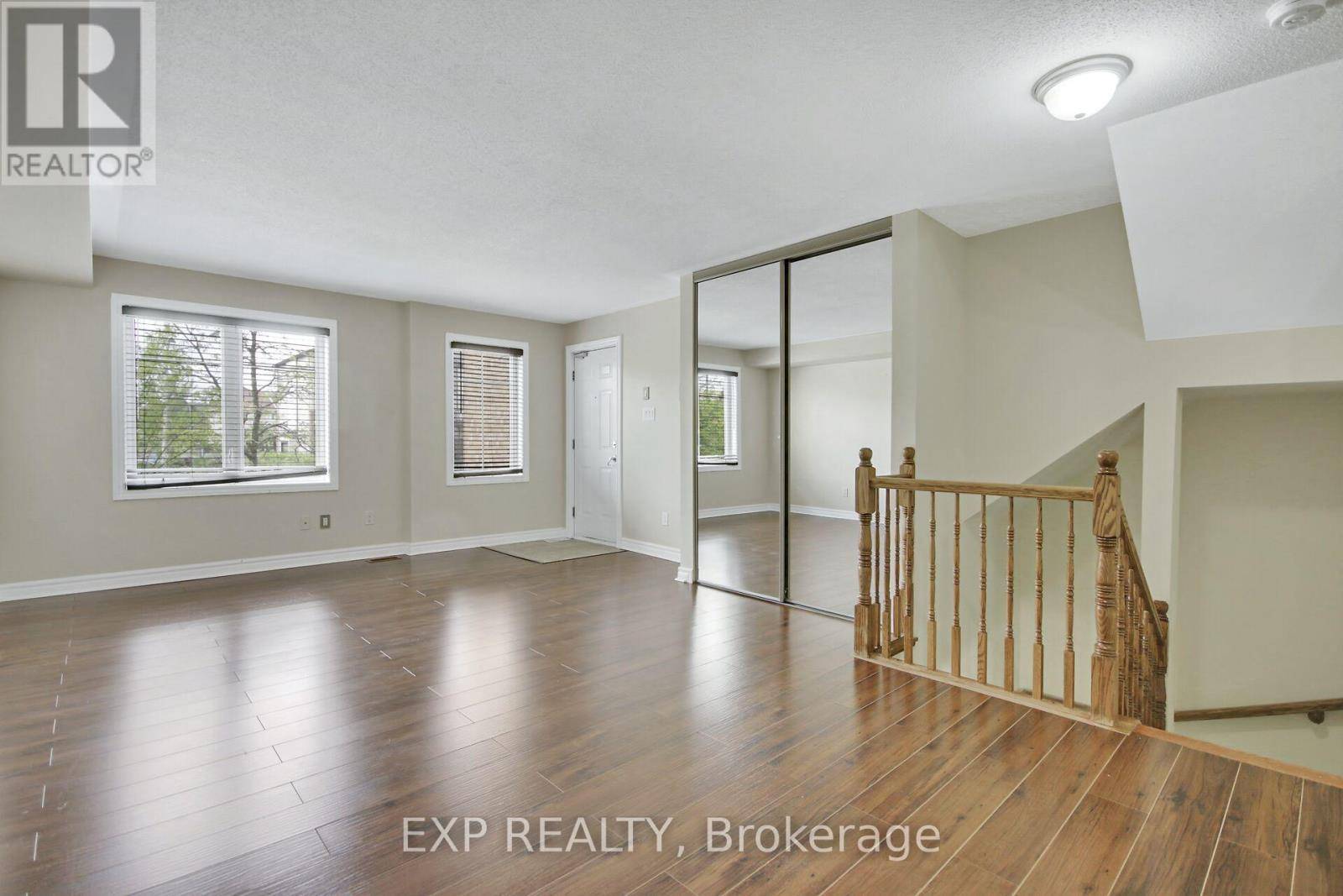 Ottawa, ON K2J3V2,772 Chapman Mills DR #A