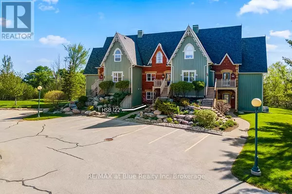 Blue Mountains, ON L9Y0V1,170 Snowbridge WAY #122
