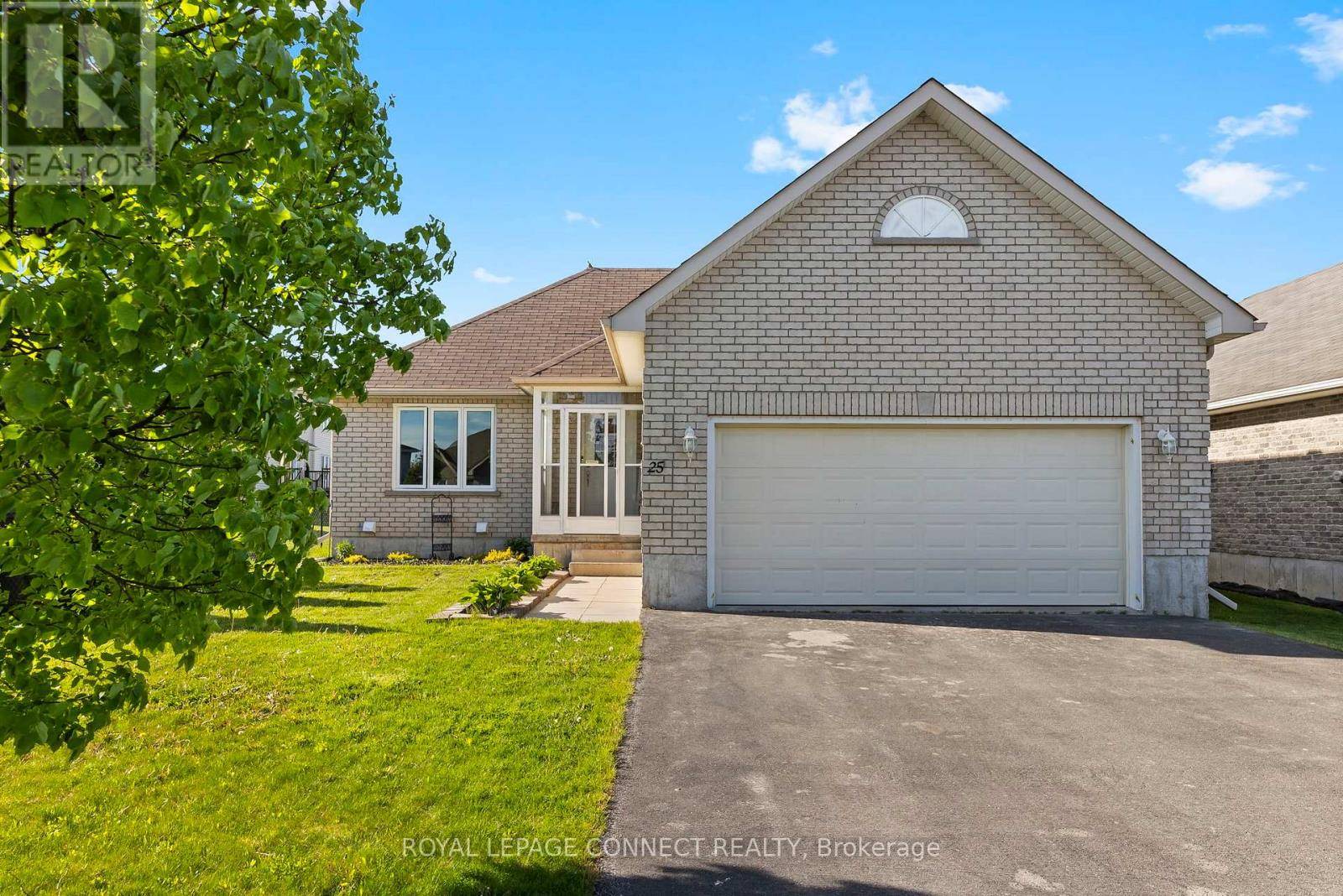 Kawartha Lakes (lindsay), ON K9V4R1,25 SPRINGDALE DRIVE