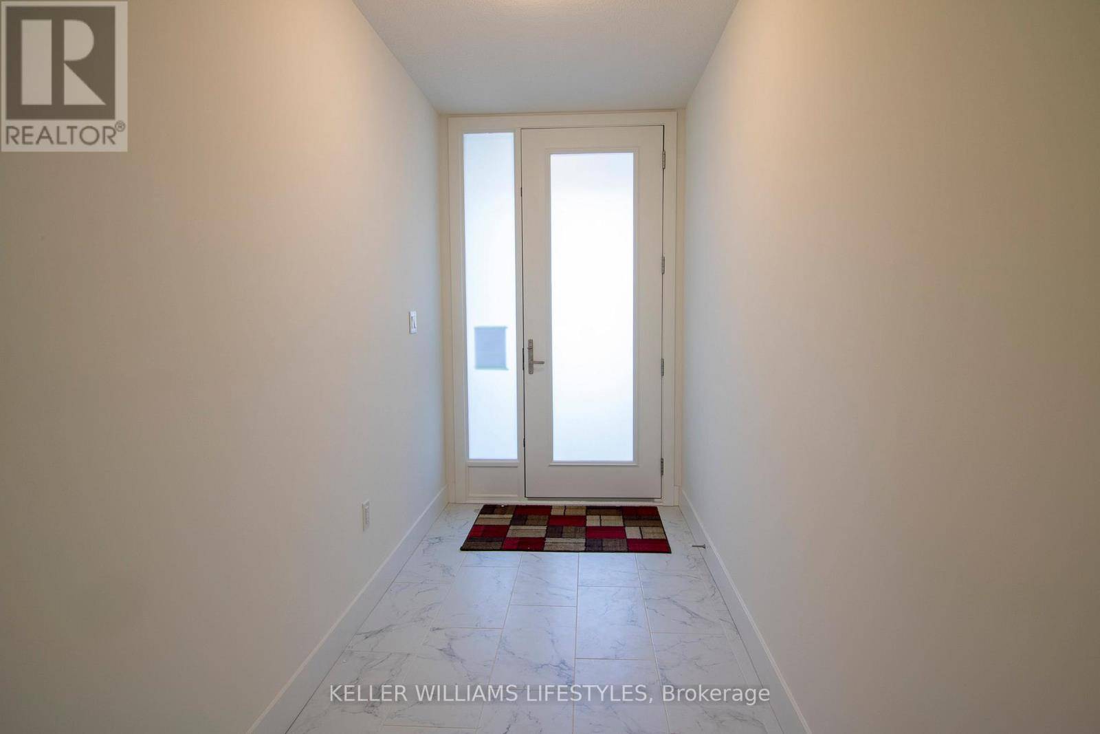 London East (east D), ON N5V5J3,254 Edgevalley RD #254