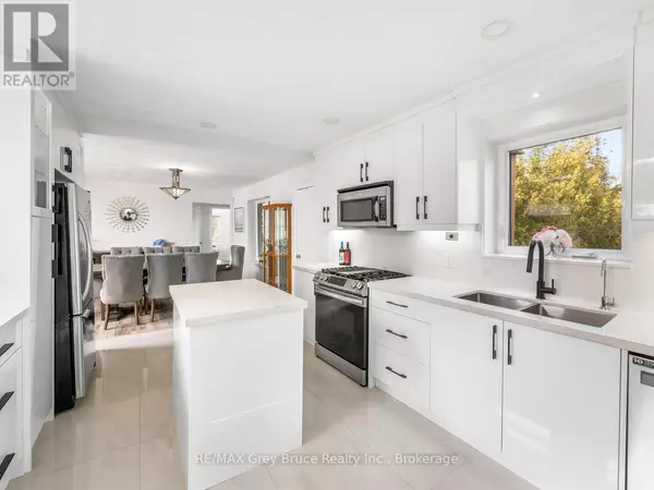 Northern Bruce Peninsula, ON N0H1W0,41 BOYDS HARBOUR LOOP