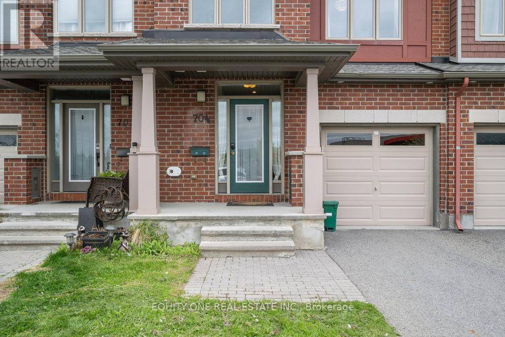 Ottawa, ON K4M0C1,704 BRIAN GOOD AVENUE