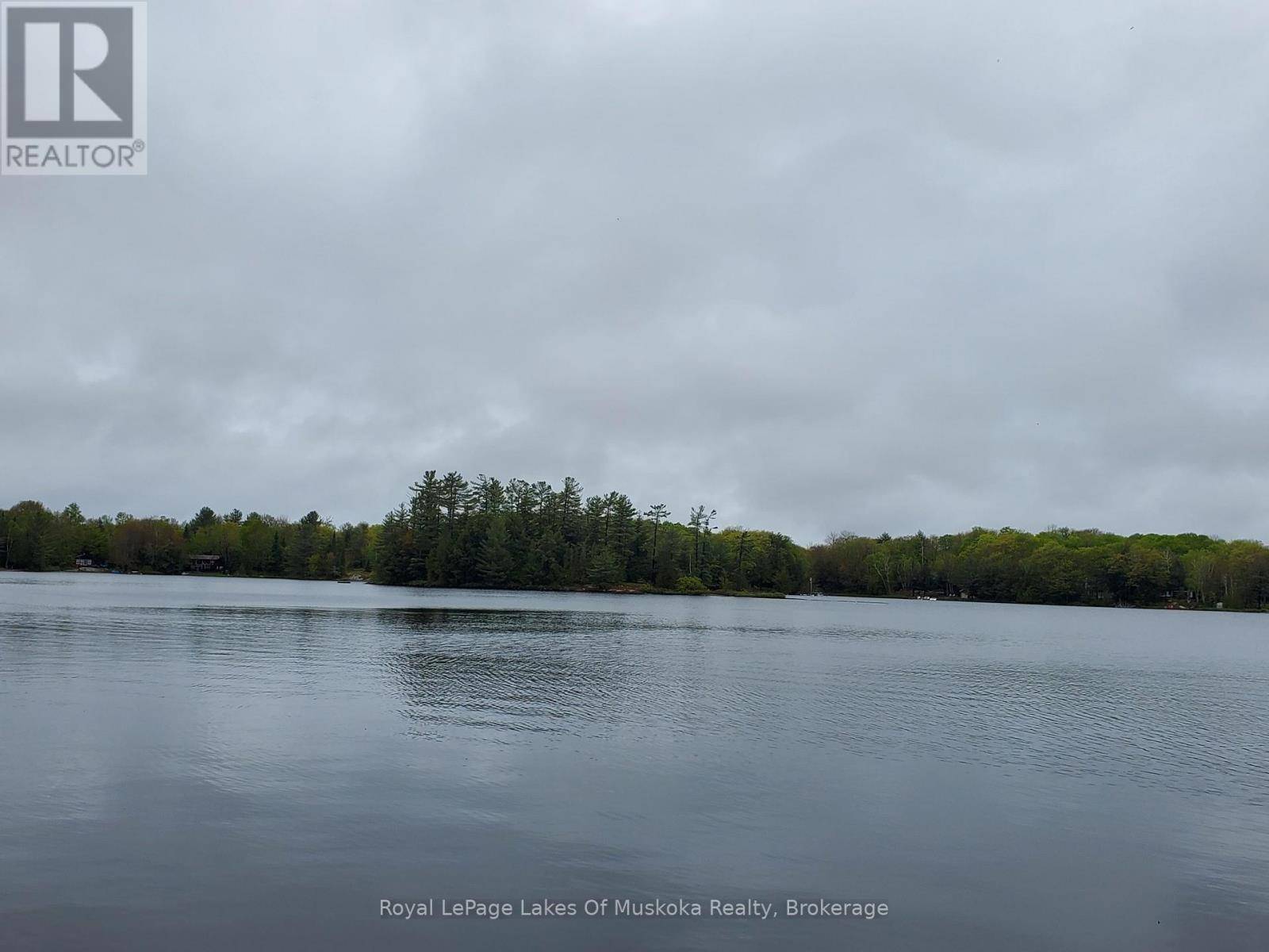 Lake Of Bays (mclean), ON P0B1A0,1357 DICKIE LAKE ROAD