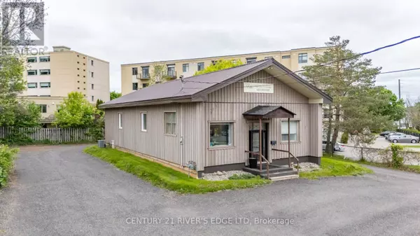 Brockville, ON K6V4M4,4 SCHOFIELD AVENUE