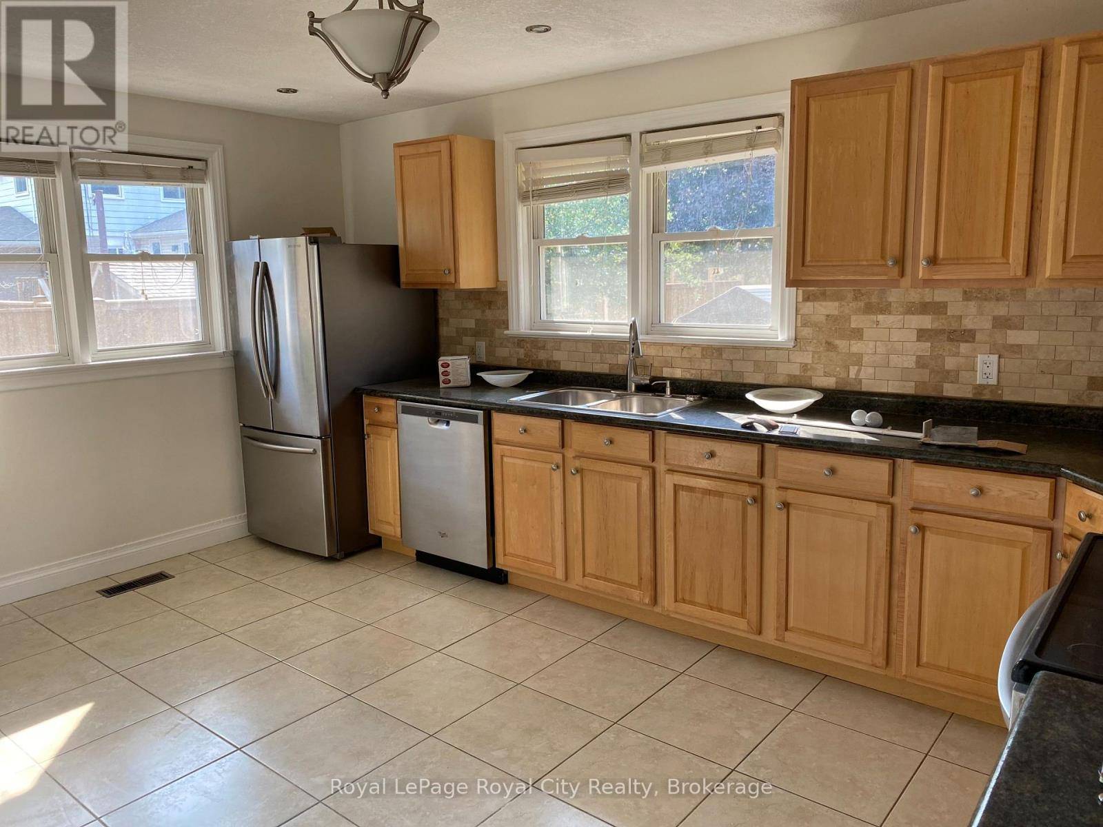 Guelph (grange Road), ON N1E1Z6,52 EASTVIEW ROAD