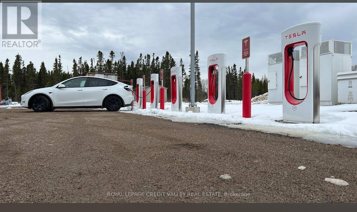 Thunder Bay Remote Area, ON P0T2Y0,4810 HIGHWAY 17