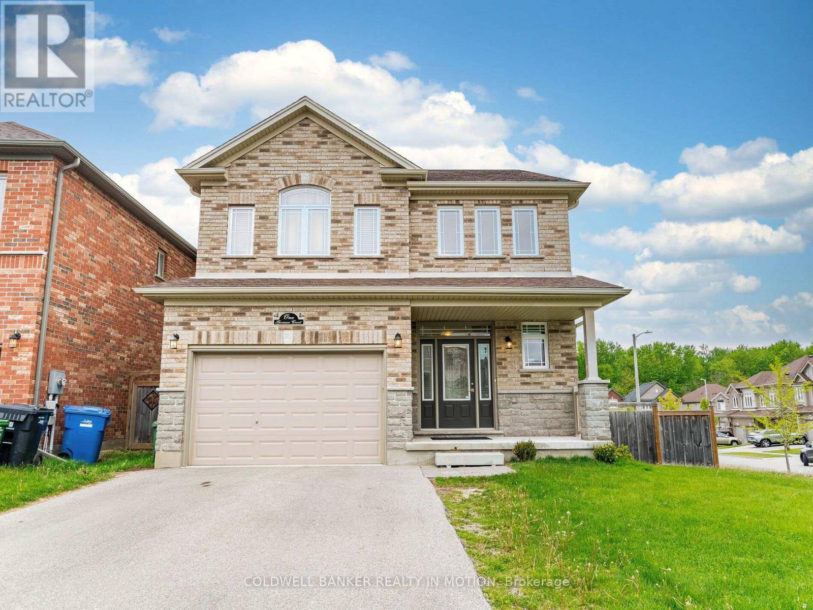 1 GORMAN CT CENTRE, Guelph (willow West/sugarbush/west Acres), ON N1K0C1