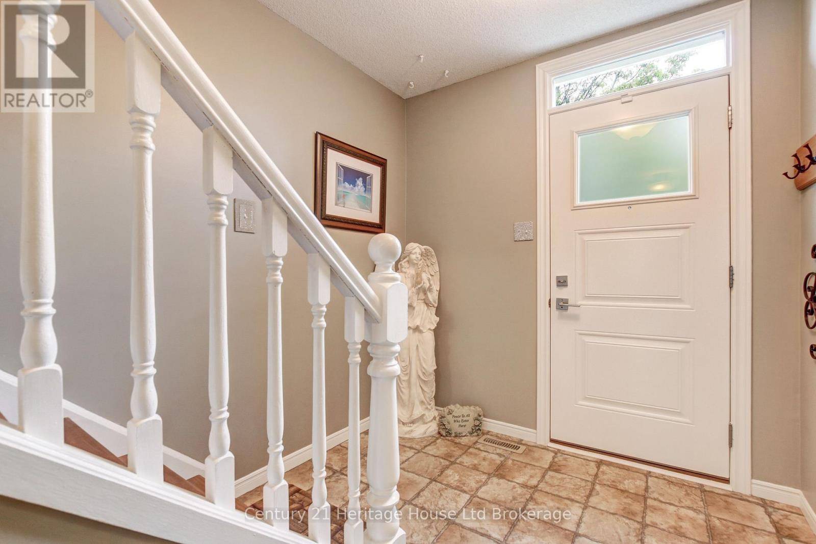 Woodstock (woodstock - North), ON N4T1L1,395 Springbank AVE North #3