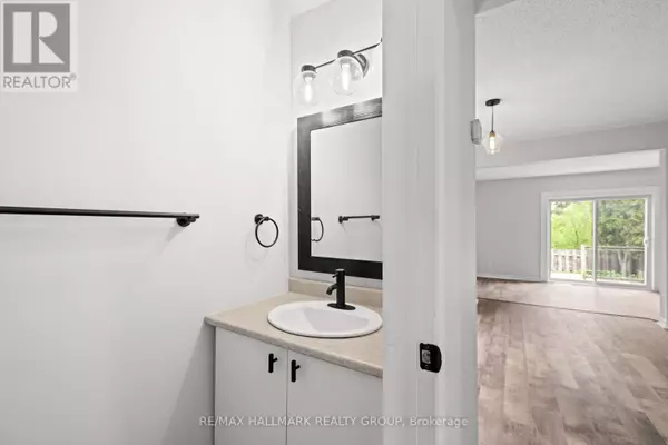 Ottawa, ON K1C3E9,1083 MILLWOOD COURT