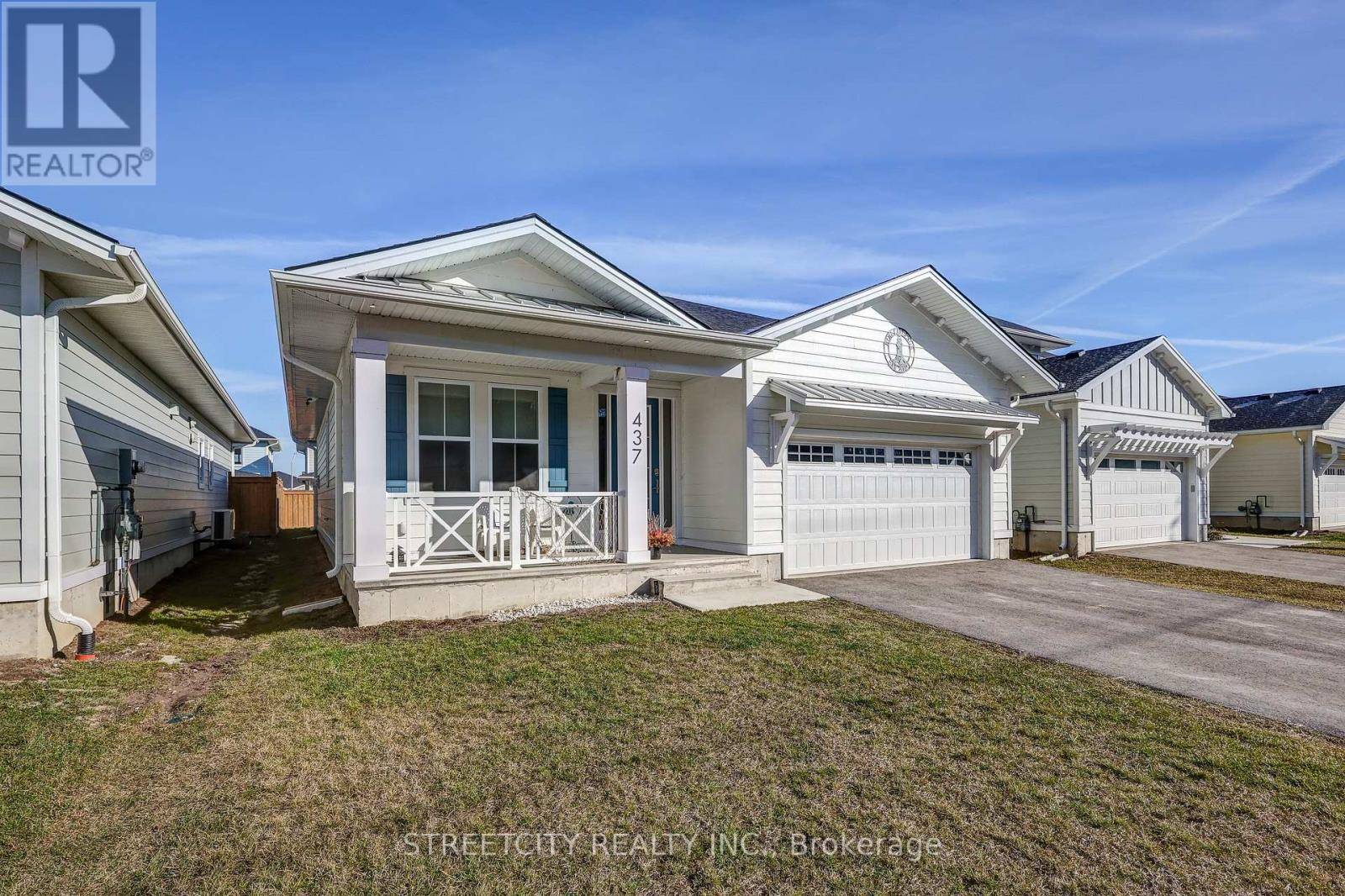 Central Elgin (port Stanley), ON N5L0B1,437 GEORGE STREET