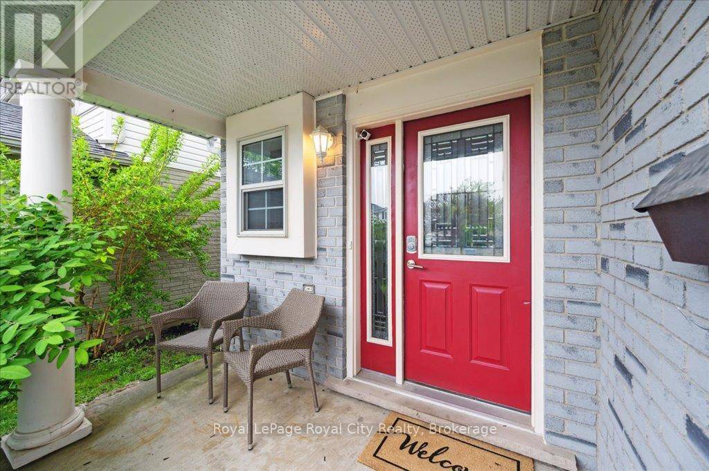 Guelph (clairfields/hanlon Business Park), ON N1G5B9,93 DOYLE DRIVE