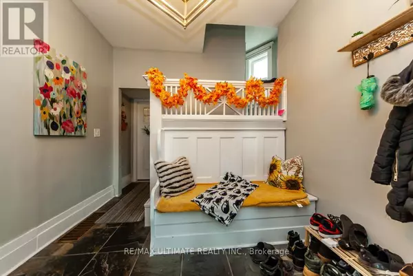 Hamilton (landsdale), ON L8M2K1,17 FAIRLEIGH AVENUE S