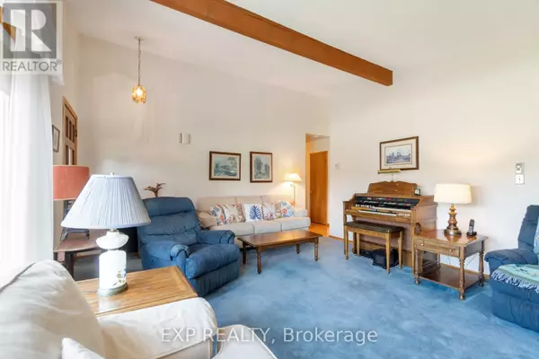 Brockville, ON K6V3V1,5 FAIRWAY CRESCENT