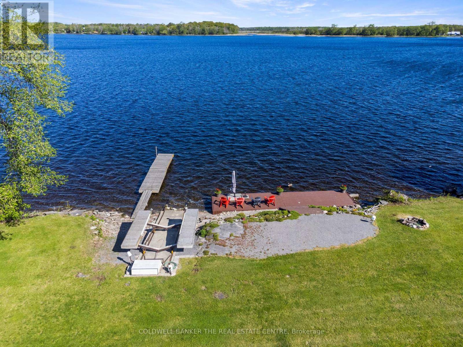 Prince Edward County (sophiasburg Ward), ON K0K2T0,1530 COUNTY RD 35