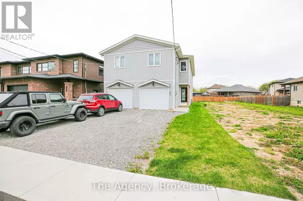 Welland (n. Welland), ON L3C7L6,643 CLARE AVENUE