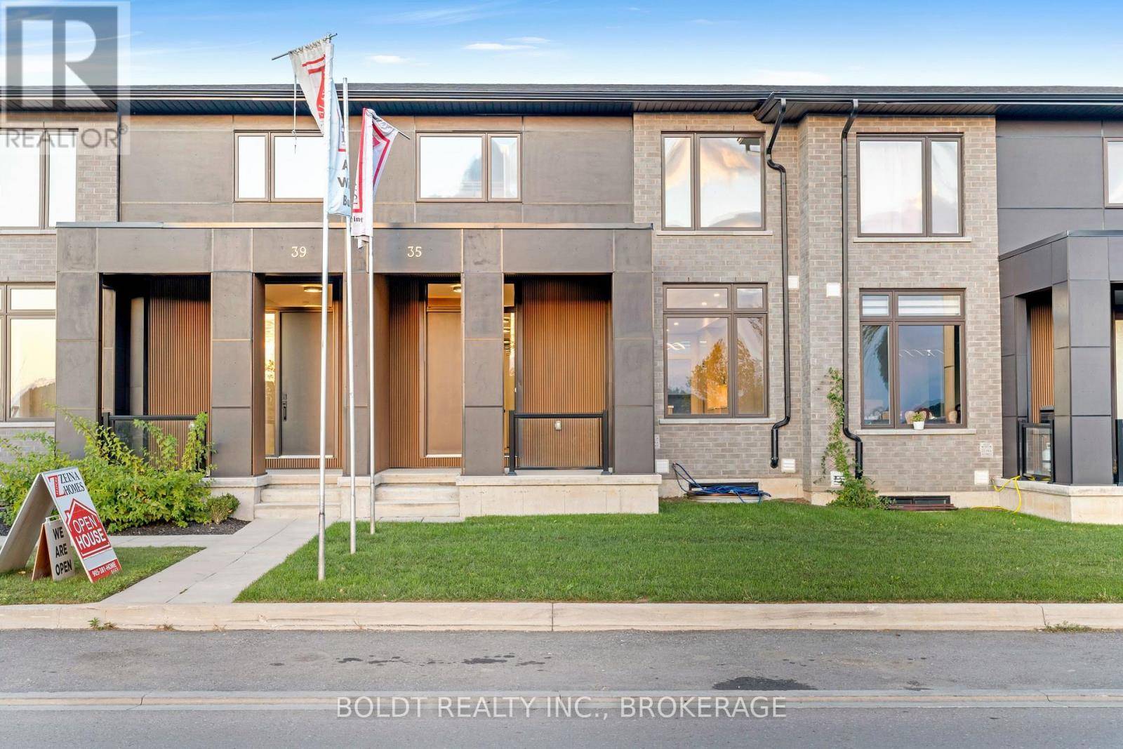 Pelham (fonthill), ON L3B5N5,35 WELLSPRING WAY