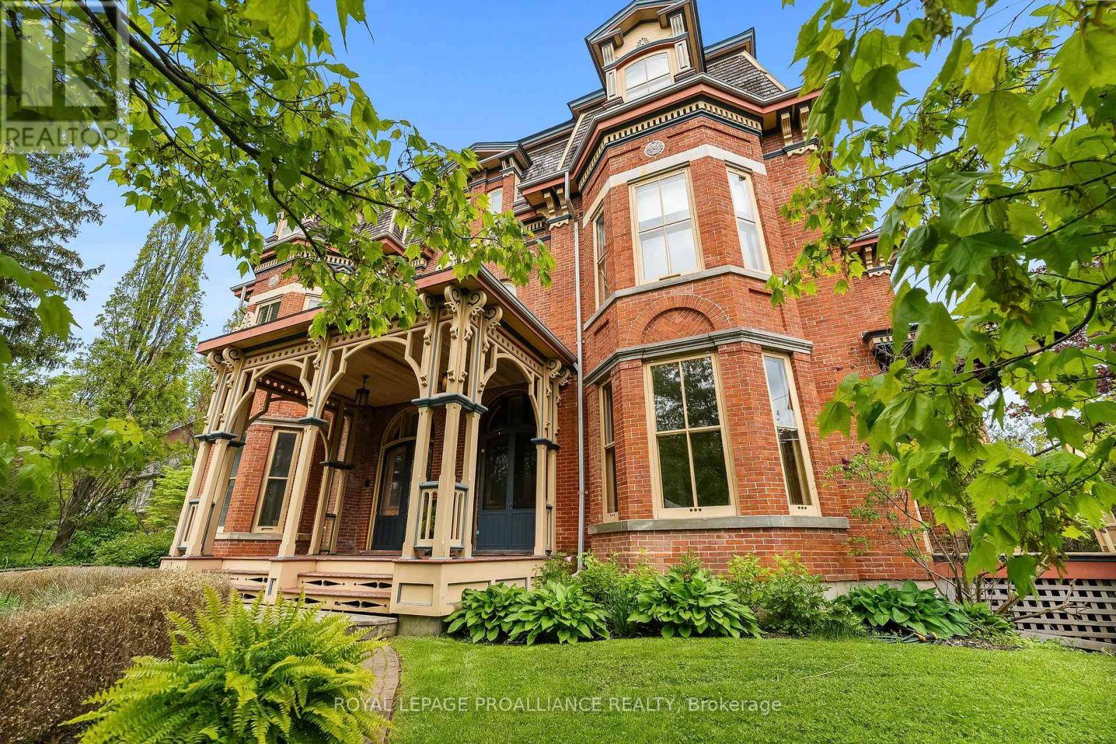 Port Hope, ON L1A2R6,59 KING STREET