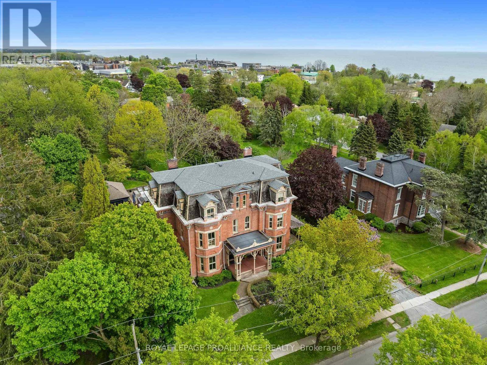 Port Hope, ON L1A2R6,59 KING STREET