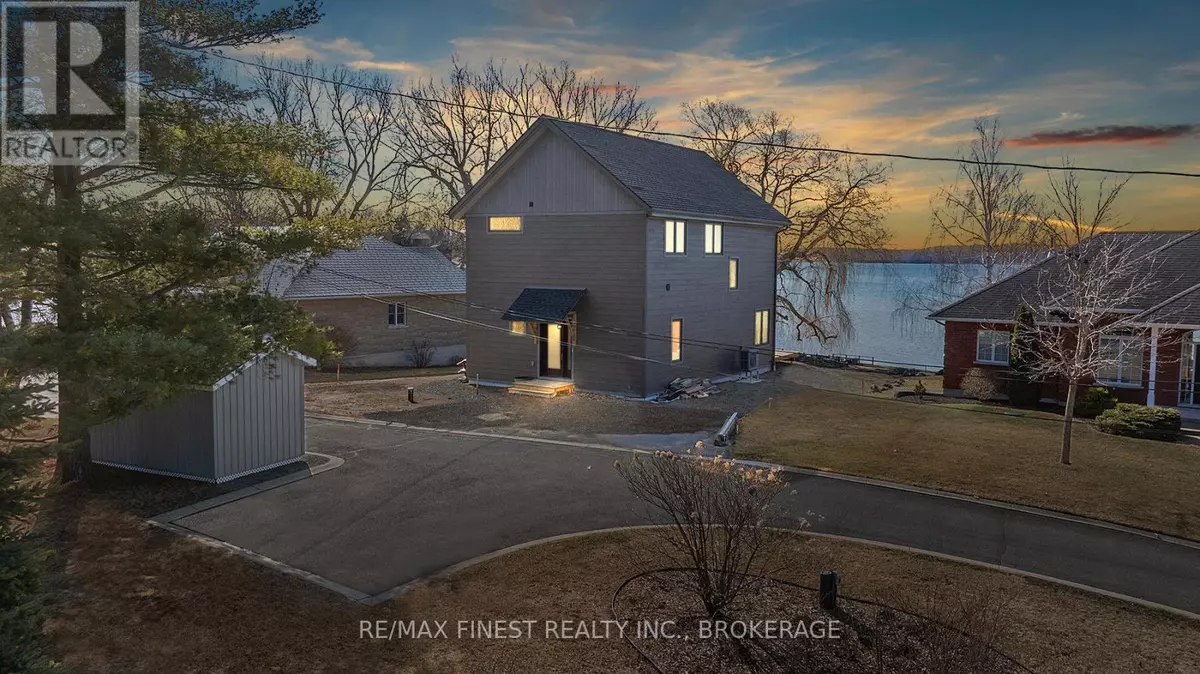 Gananoque, ON K7G2V5,113 WILLOWBANK ROAD E