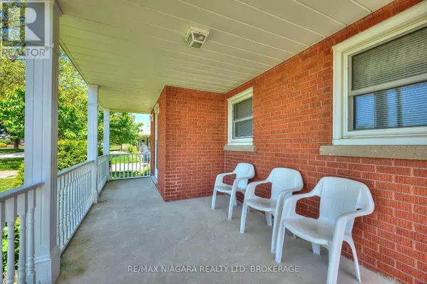 Thorold (thorold Downtown), ON L2V2V8,6 MUNRO STREET