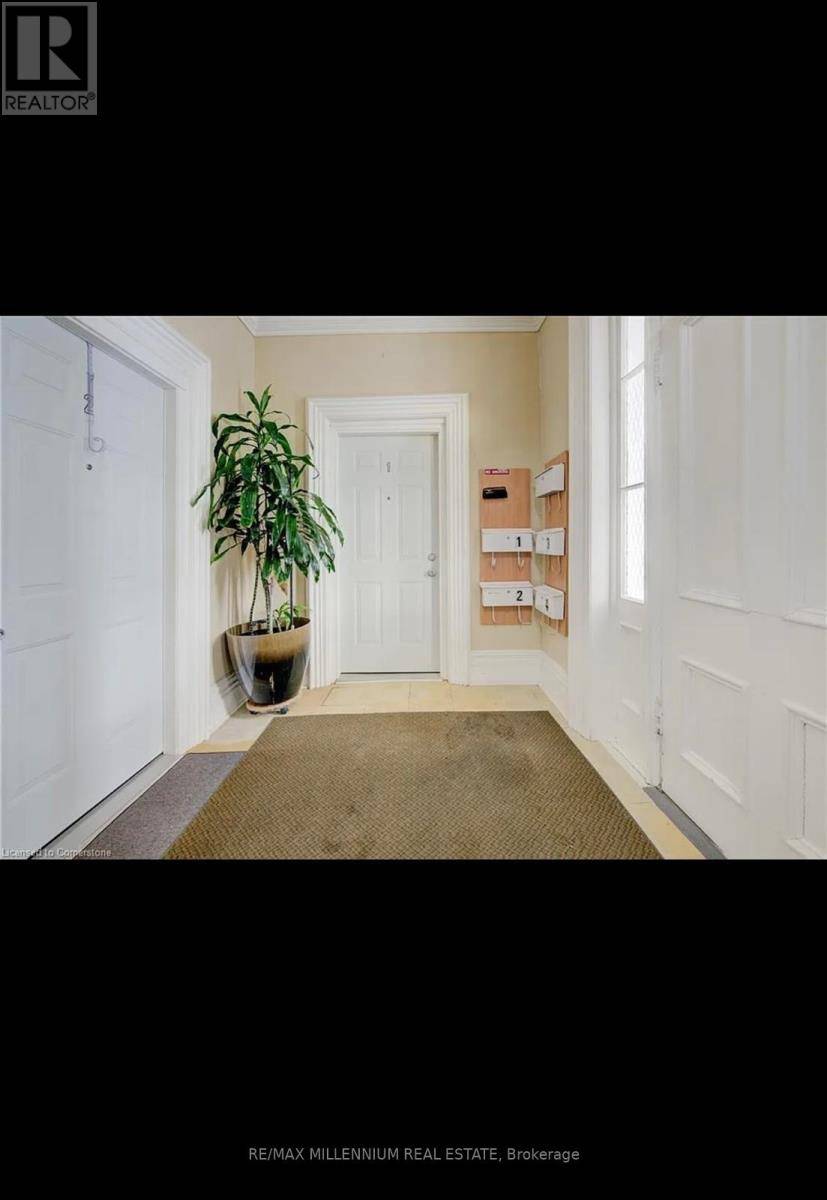 74 MCNAUGHTON STREET, Cambridge, ON N1R1Z3