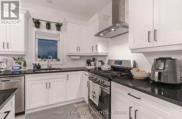 London South (south W), ON N6L1K3,103 MIDDLETON AVENUE