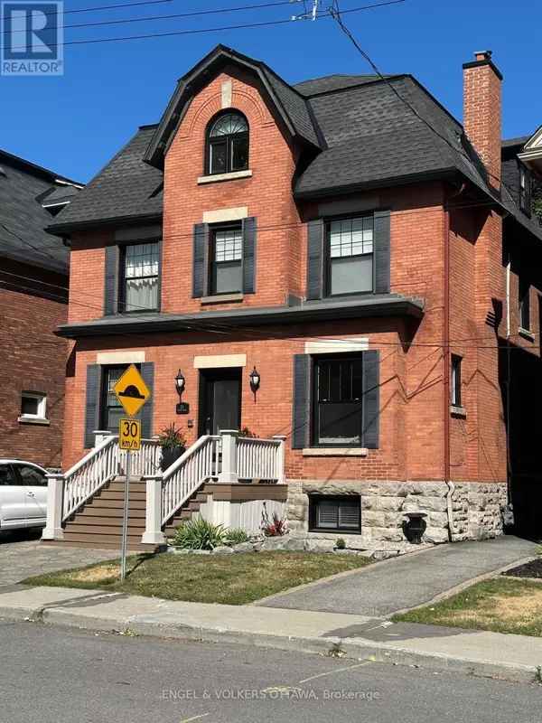 Ottawa, ON K2P0Z4,25 MCLEOD STREET