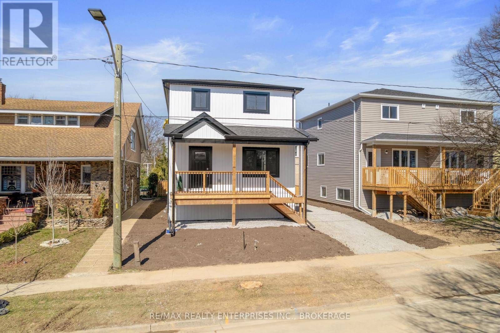 40 MCMASTER AVENUE, Welland (welland Downtown), ON L3B3S8