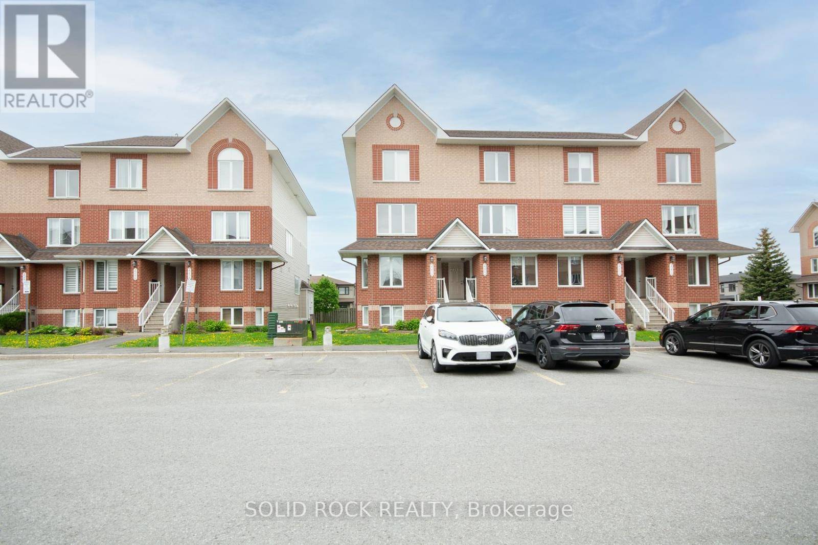 2256 Bois Vert PL #55, Ottawa, ON K4A4T7