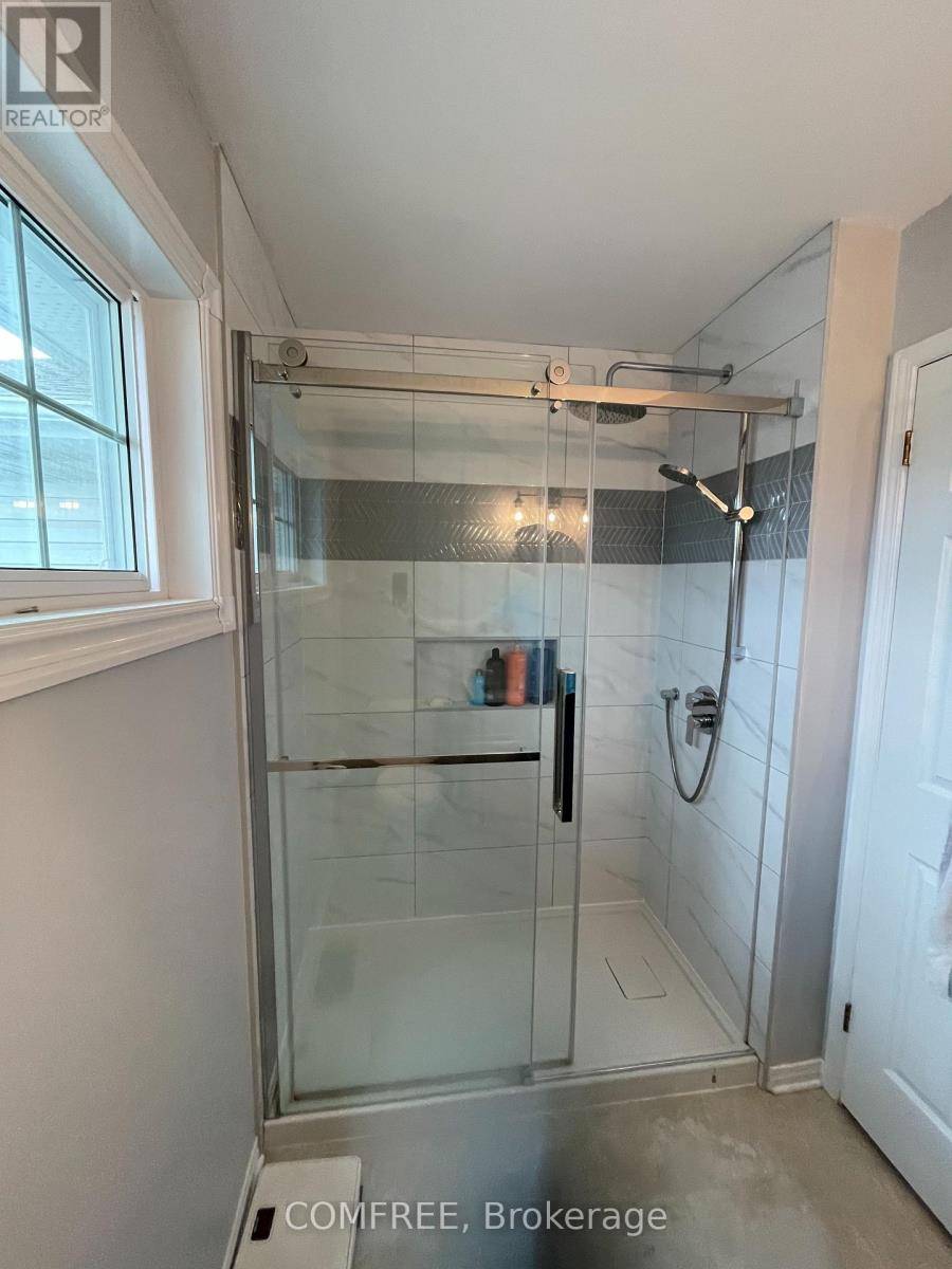 Ottawa, ON K2M1W2,52 SPEERS CRESCENT
